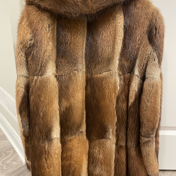 Real fur jacket - Picture 2 of 4